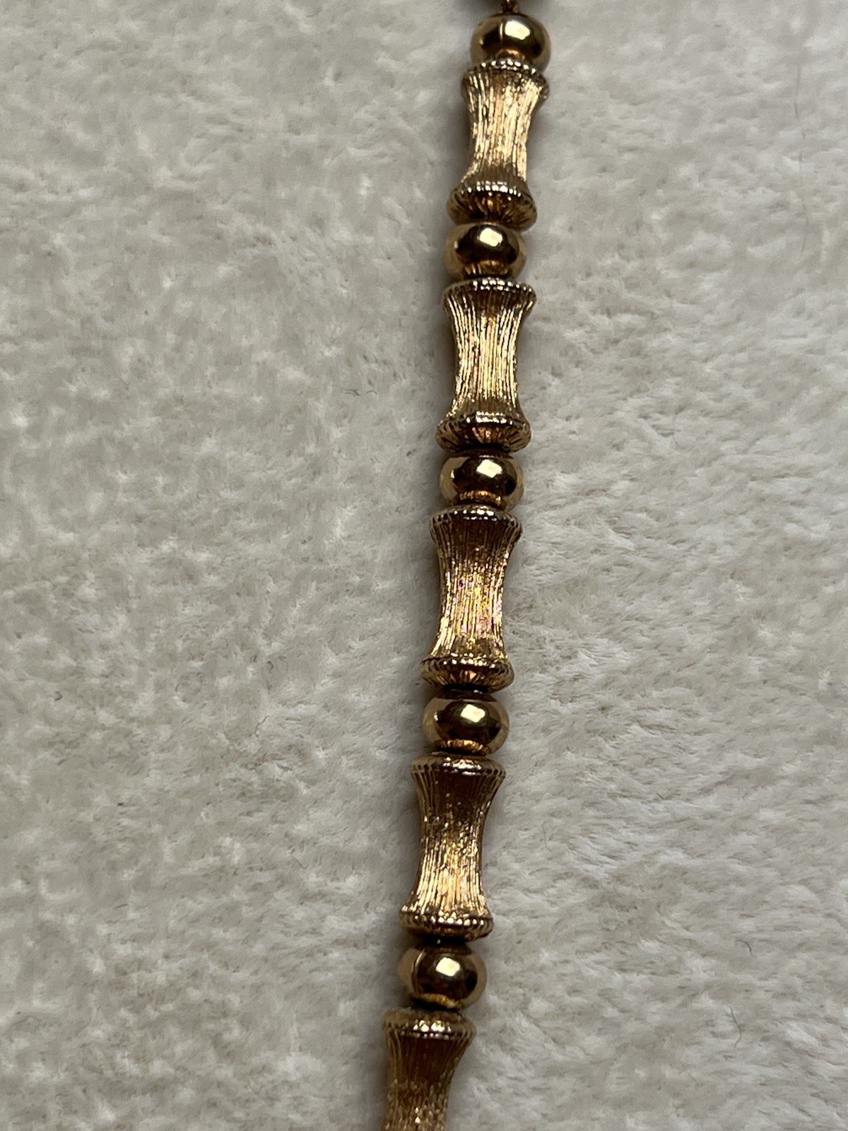 Vintage Monet Bamboo Embossed Gold Tone Necklace EUC 24”