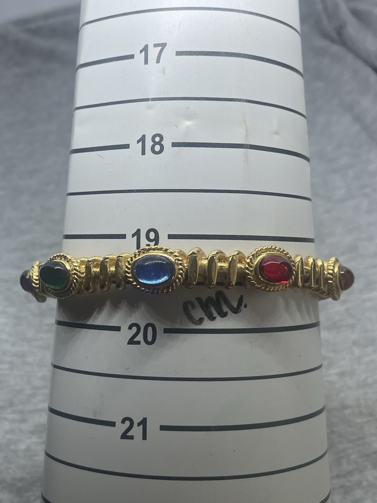 Vintage GoldTone Gripoix Multicolor Glass Cabochons 7.67” Bangle Bracelet