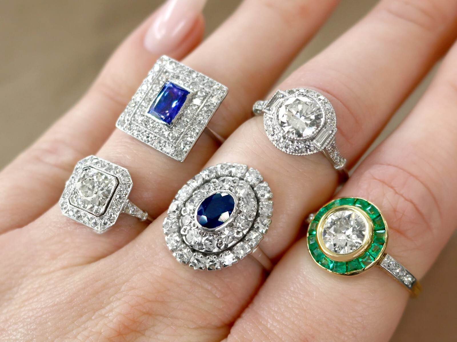 Vintage 0.78Ct Tanzanite and 0.92Ct Diamond 18K White Gold Dress Ring