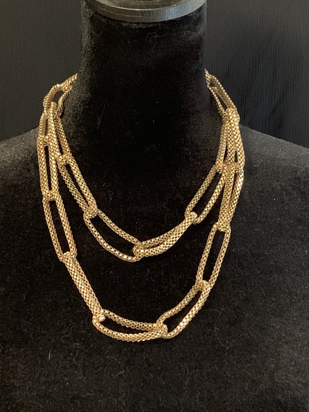 LOT Of 15. Assorted Fashion Necklaces Various Lengths Colors And Styles As Is