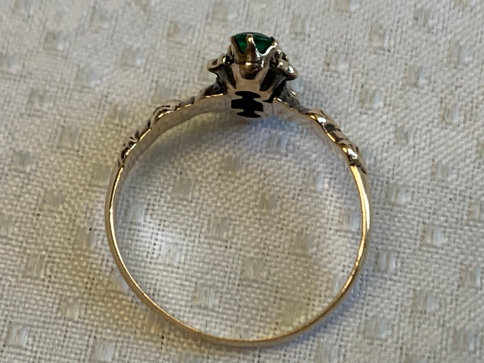 Antique Gold Filled Ring 2.09g Jewelry Size 6.75 Band Green & White Stones *READ