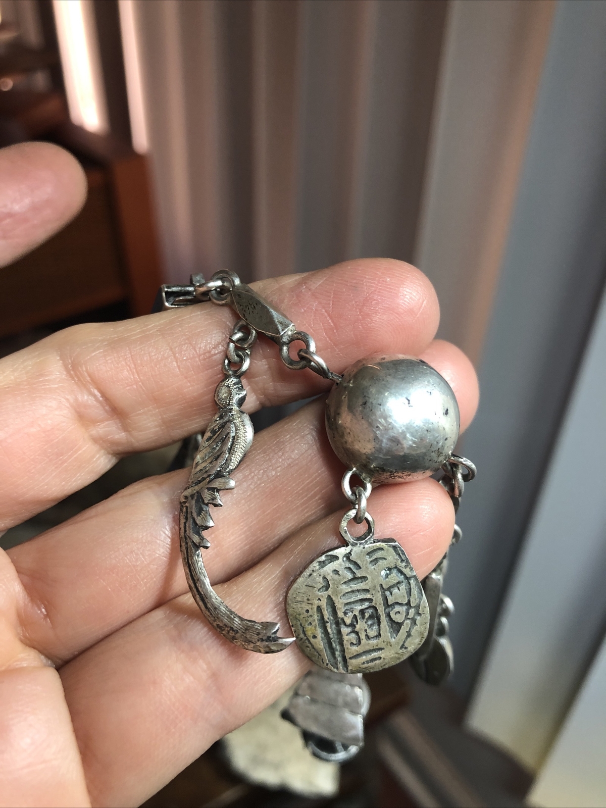 Vintage GUATEMALA Silver 900 Many Figural Dangle Charm Ball Link bracelet 7 1/2″