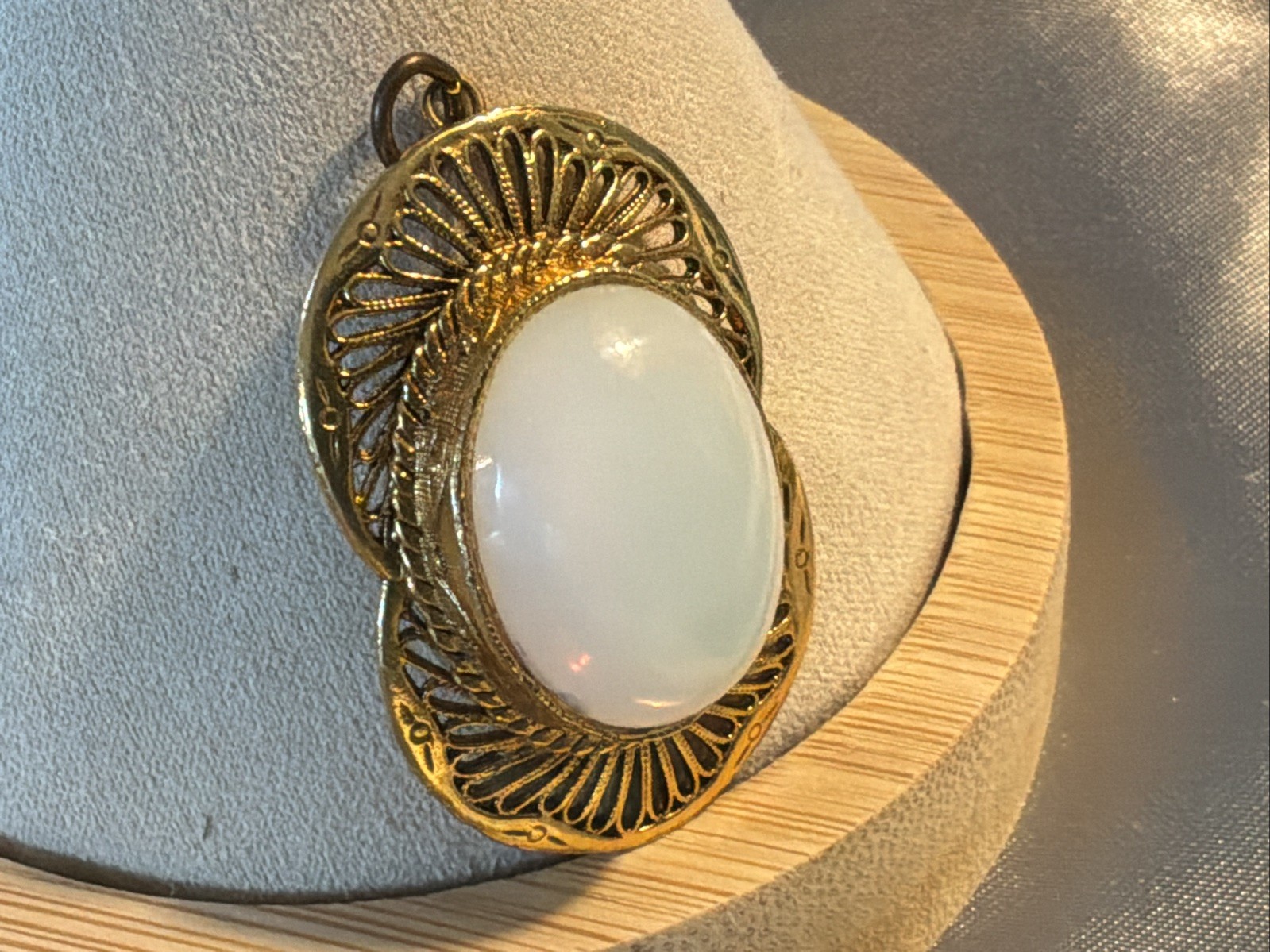Vintage TACOA Pendant Opalescent Cabochon Stone Gold Tone Filigree Signed READ!