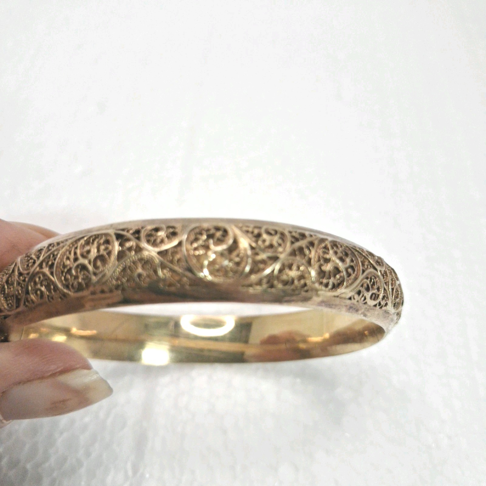 Vintage Sterling Silver Filigree Hinged Bangle Bracelet Safety Chain Ornate 18g