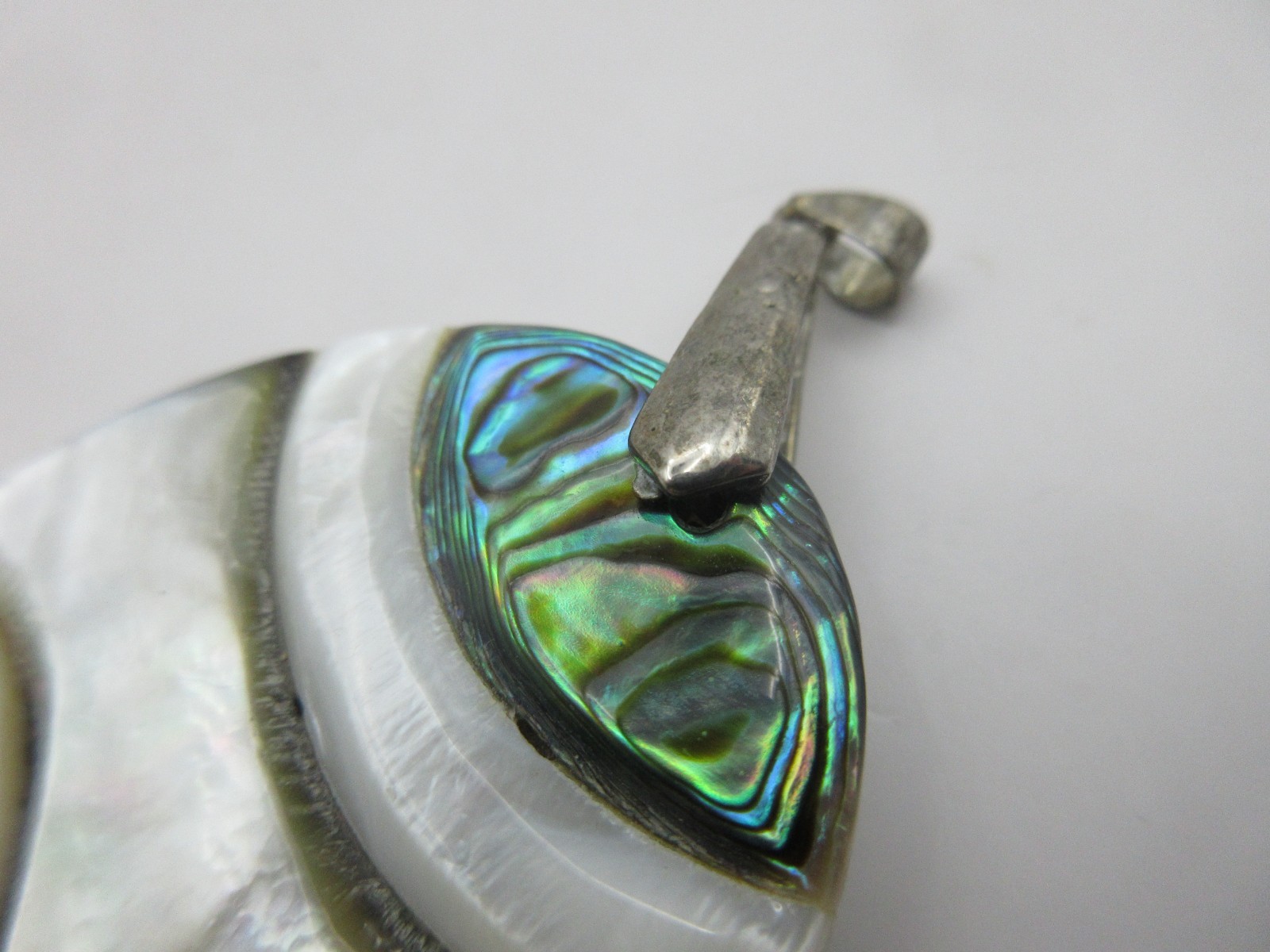 Lot of 2 Artisan Vintage Pendant Necklace MOP Mother of Pearl Abalone Sea Shell