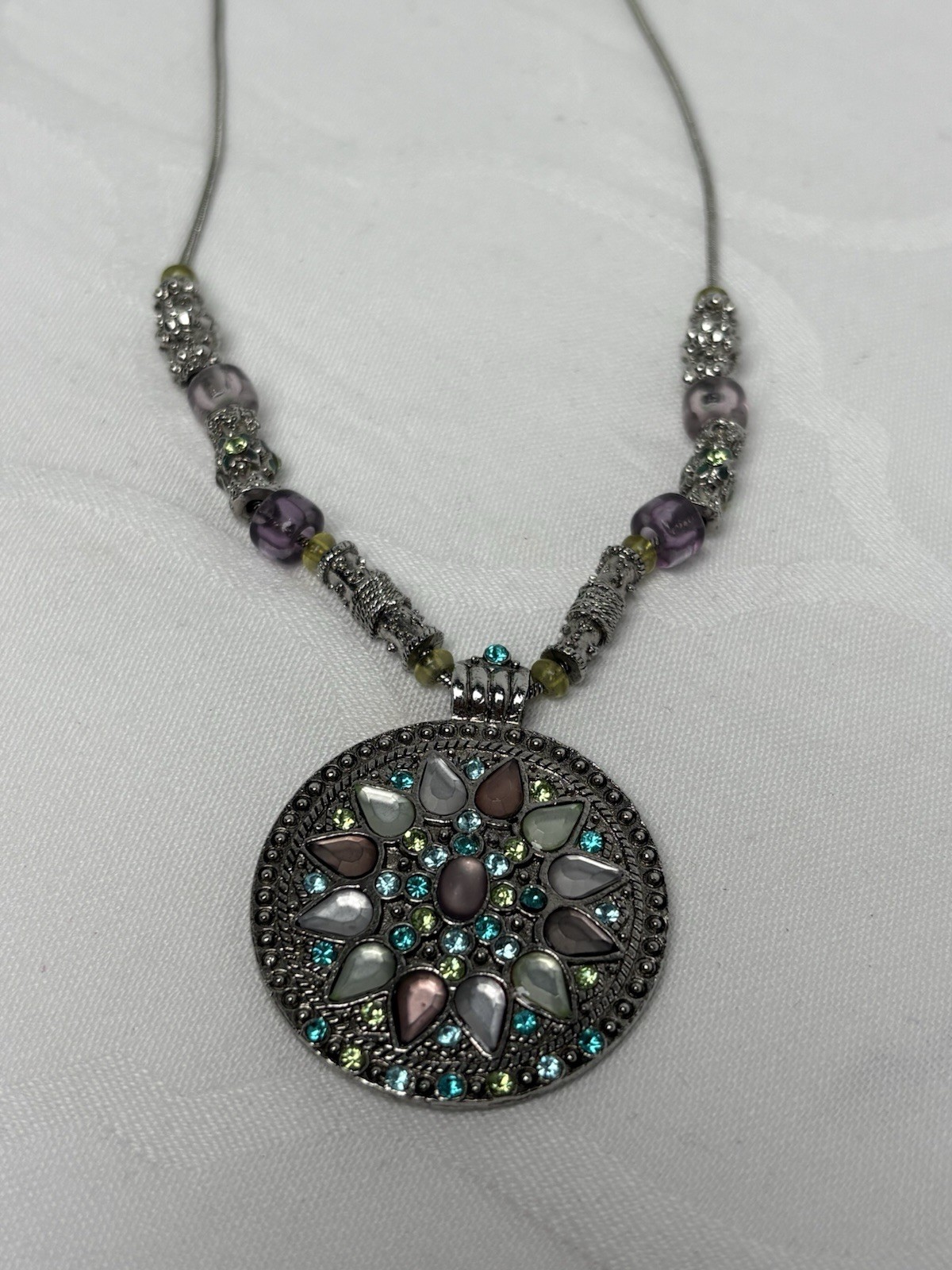 Vintage Flower Rhinestone Pendant Necklace Adjustable Silver Purple Blue