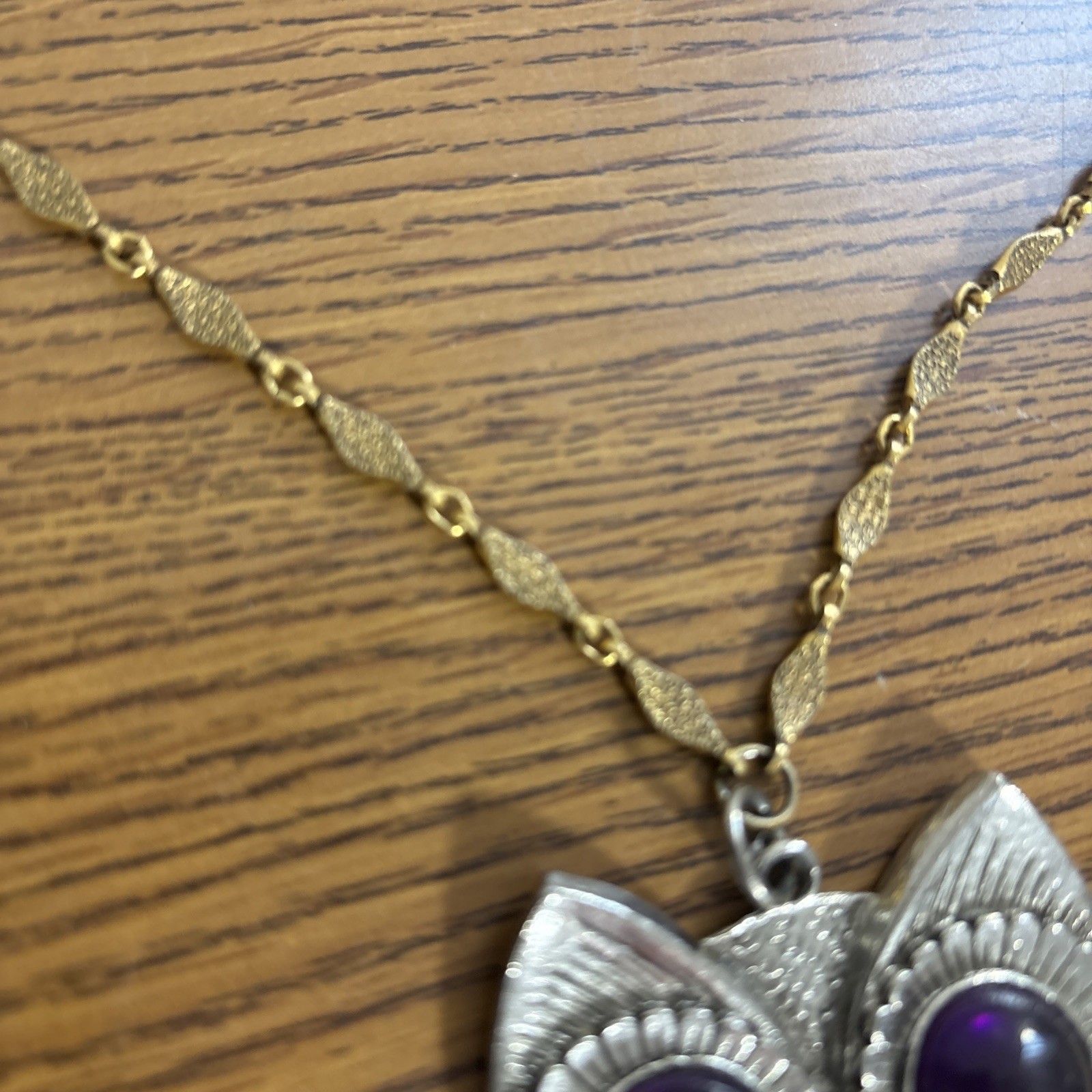 Vintage Silver & Gold Tone Articulated Owl Pendant Necklace W/Purple Stone Eyes