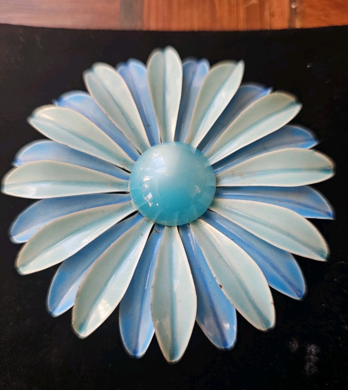 Mcm 3″ Brooch Blue Metal Enamel Flower Retro Daisy 3D Petals Statement Hippy