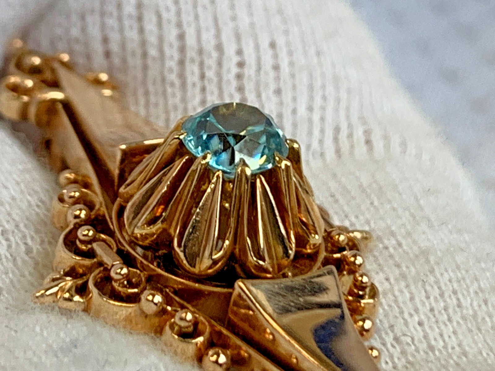 Vtg Yellow Gold Brooch 6.63g Fine Jewelry Blue Topaz Color Stone Pin *READ*
