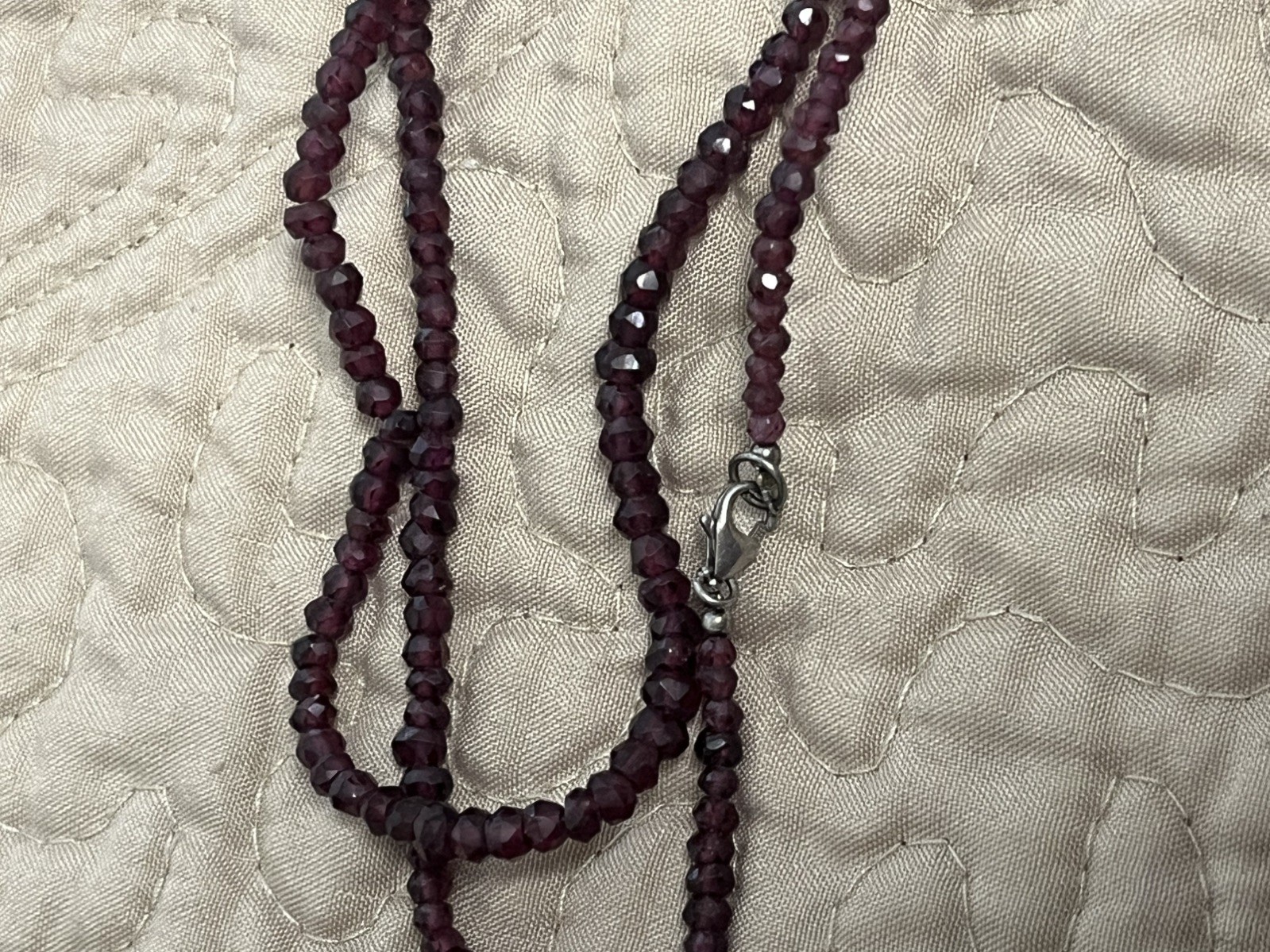 Faceted Red Garnet Color Tourmaline Bead 18″ Strand 11.3g Vintage Necklace