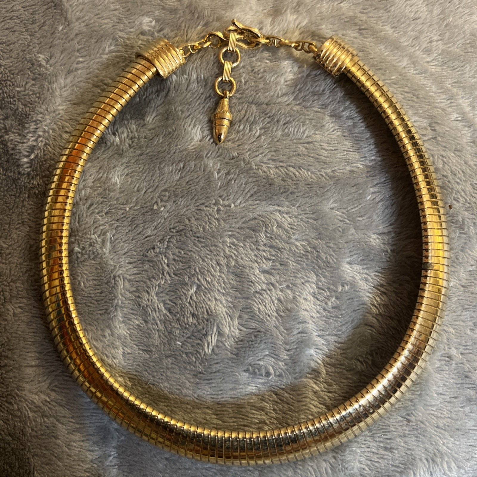 Vintage Gay BOYER Gold Tone Stretch Omega Collar Choker Necklace Unsigned