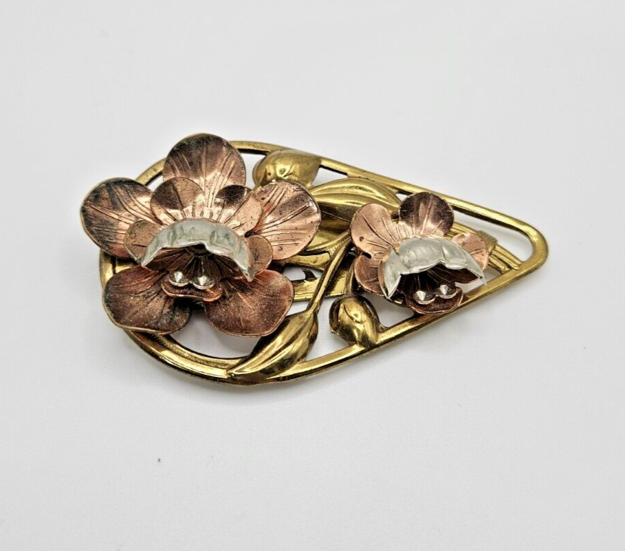 Antique New England Glass Works Fur Clip mixed metals