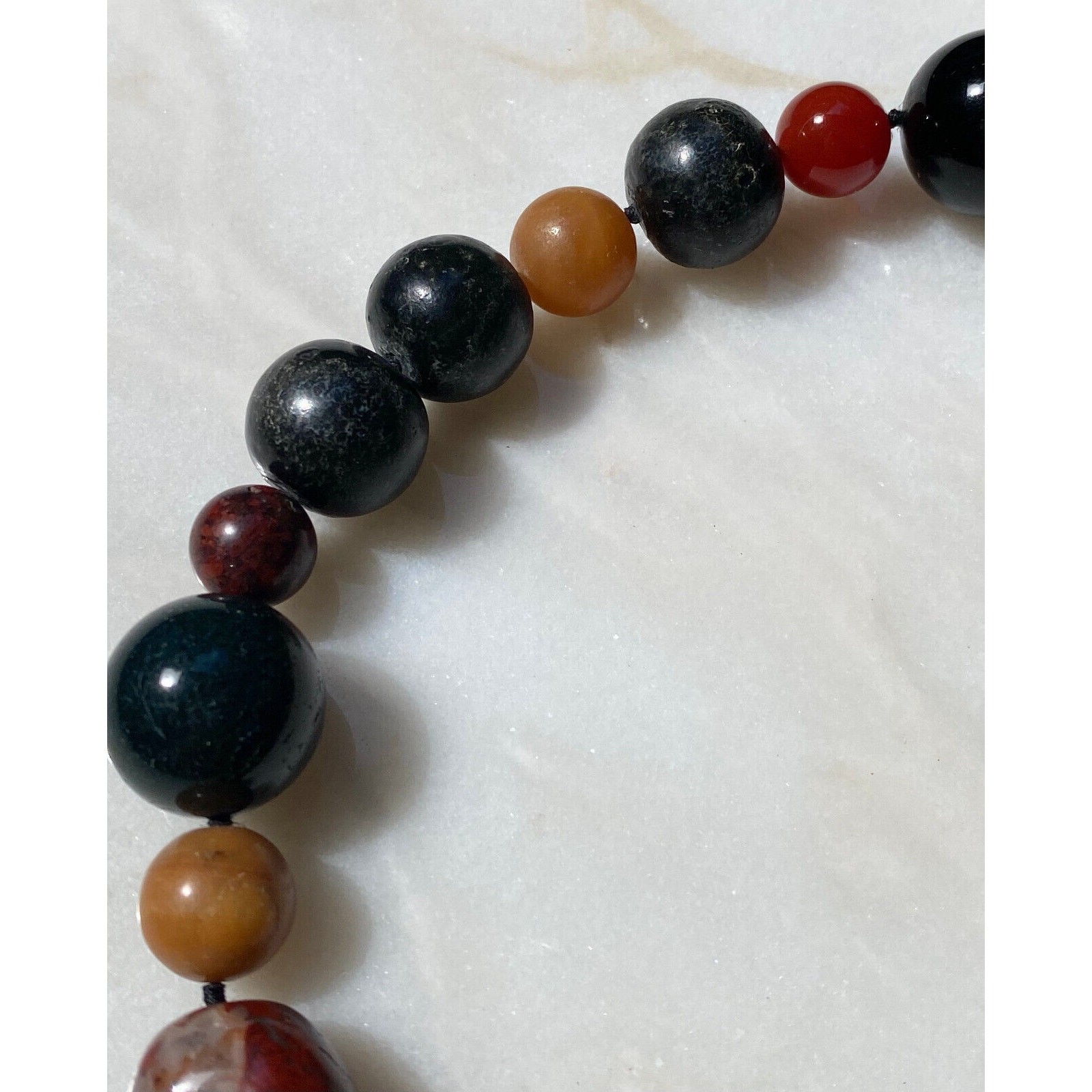 LARGE VINTAGE MIXED GEMSTONE MULTICOLOR BEAD ARTIST MADE NECKLACE HORN CLASP 19″