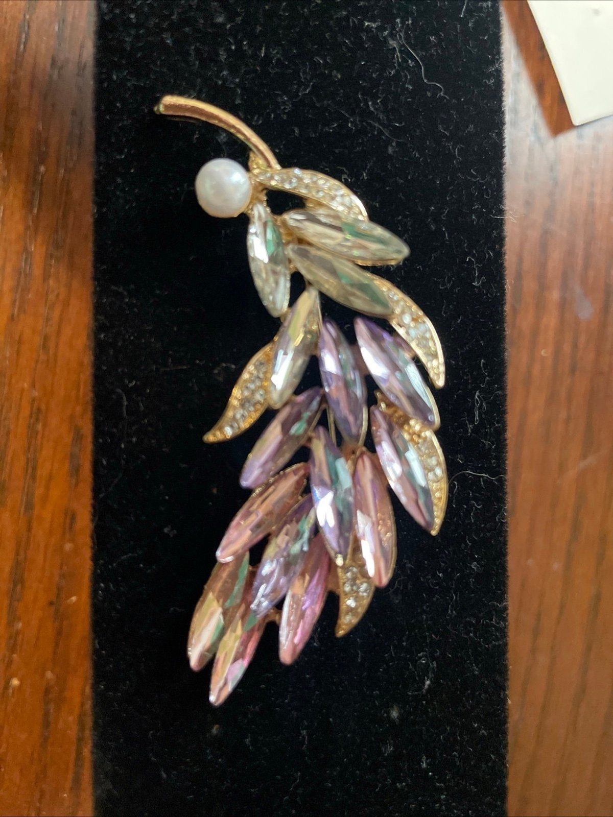 Faux Feather Brooch Pin With “diamon, Pearl And Pink Stones”