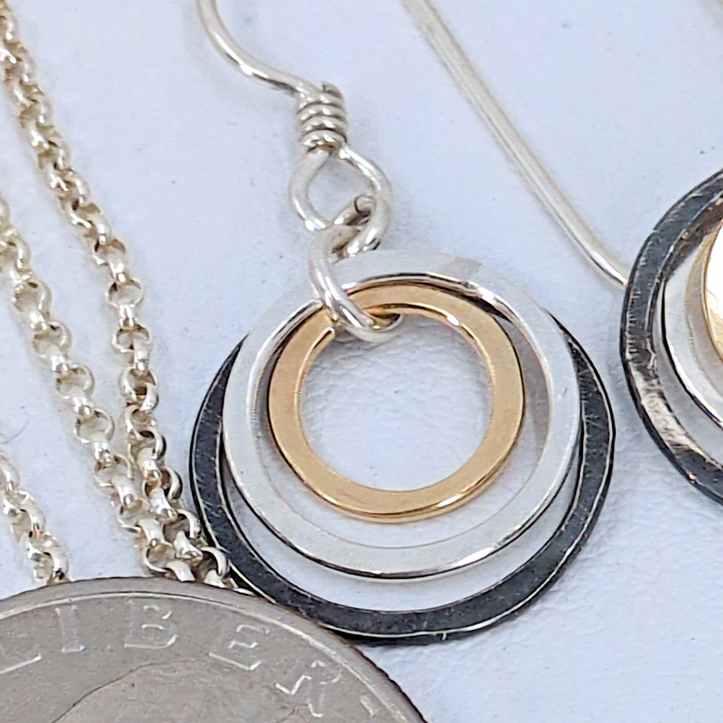 Sterling Silver Mixed Metal Jewelry Set Necklace 18″ Bracelet Earrings Tri-tone