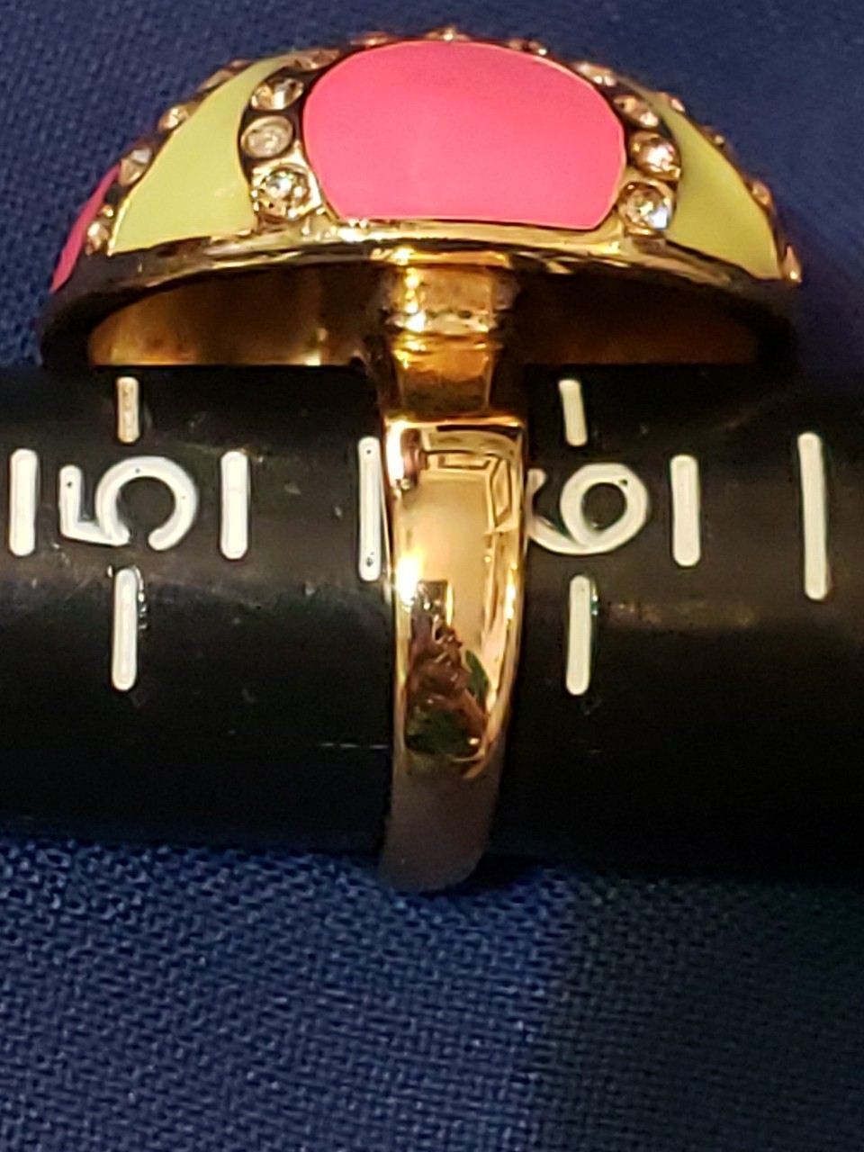 Vintage Kate Spade Statement Ring Bold Pink and Green Dome Design sz 5 1/2 (T110