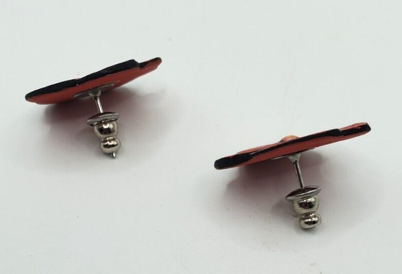 Wood earrings Red Flower Pierced Earrings Classic BoHo