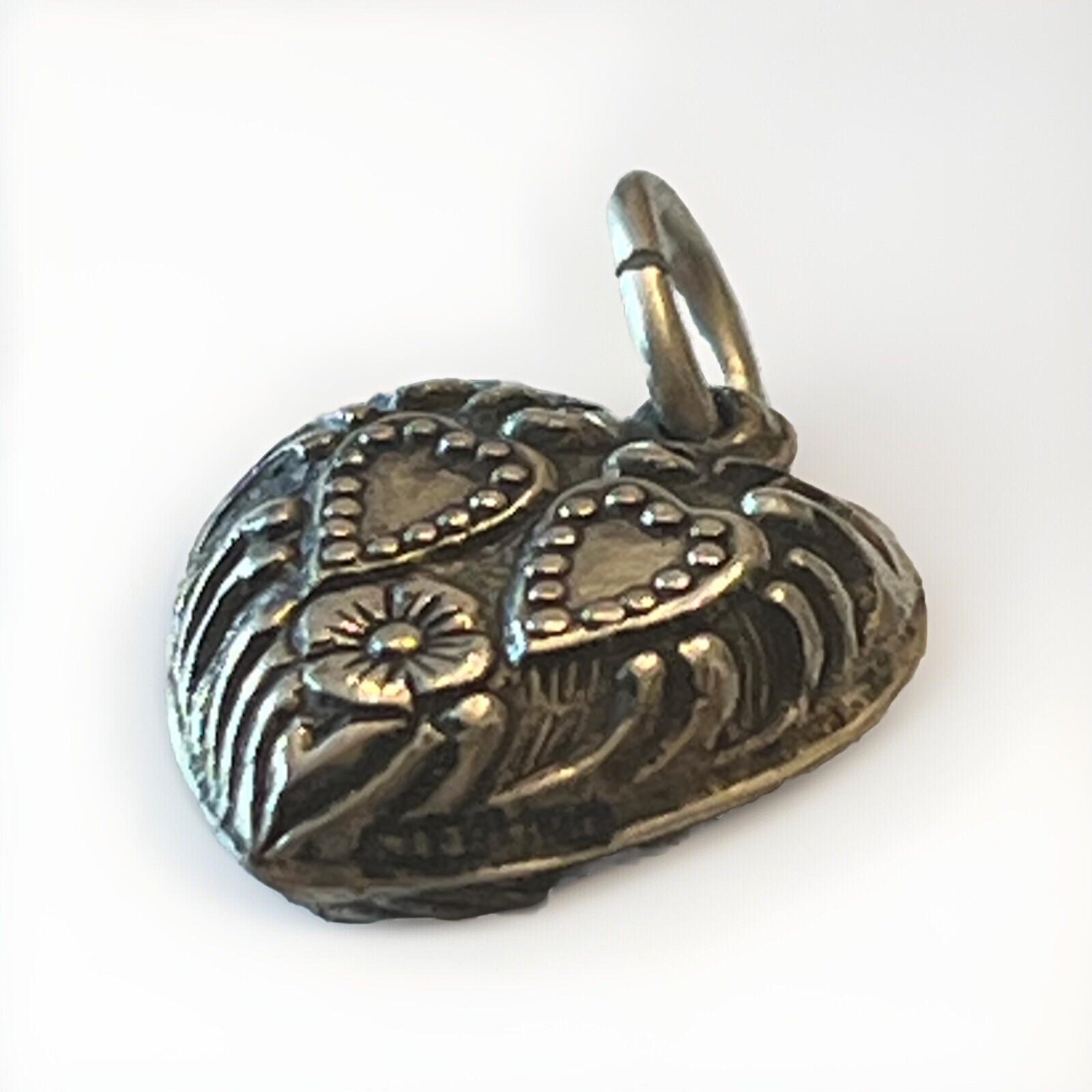 VINTAGE STERLING SILVER PUFFY HEART CHARM – Flowers And Hearts