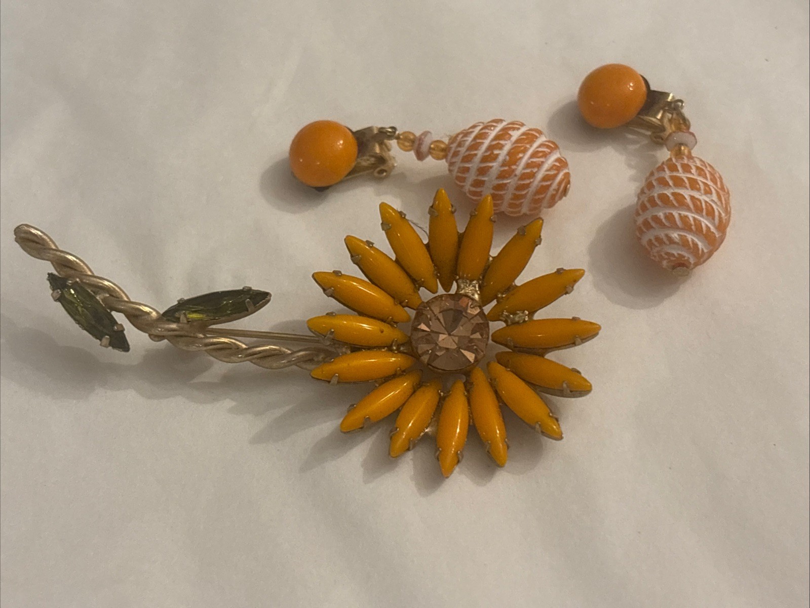 Mixed Huge Vtg Costume Jewelry Lot Orange, Amber, Yellow, Coral Colored Jewelry