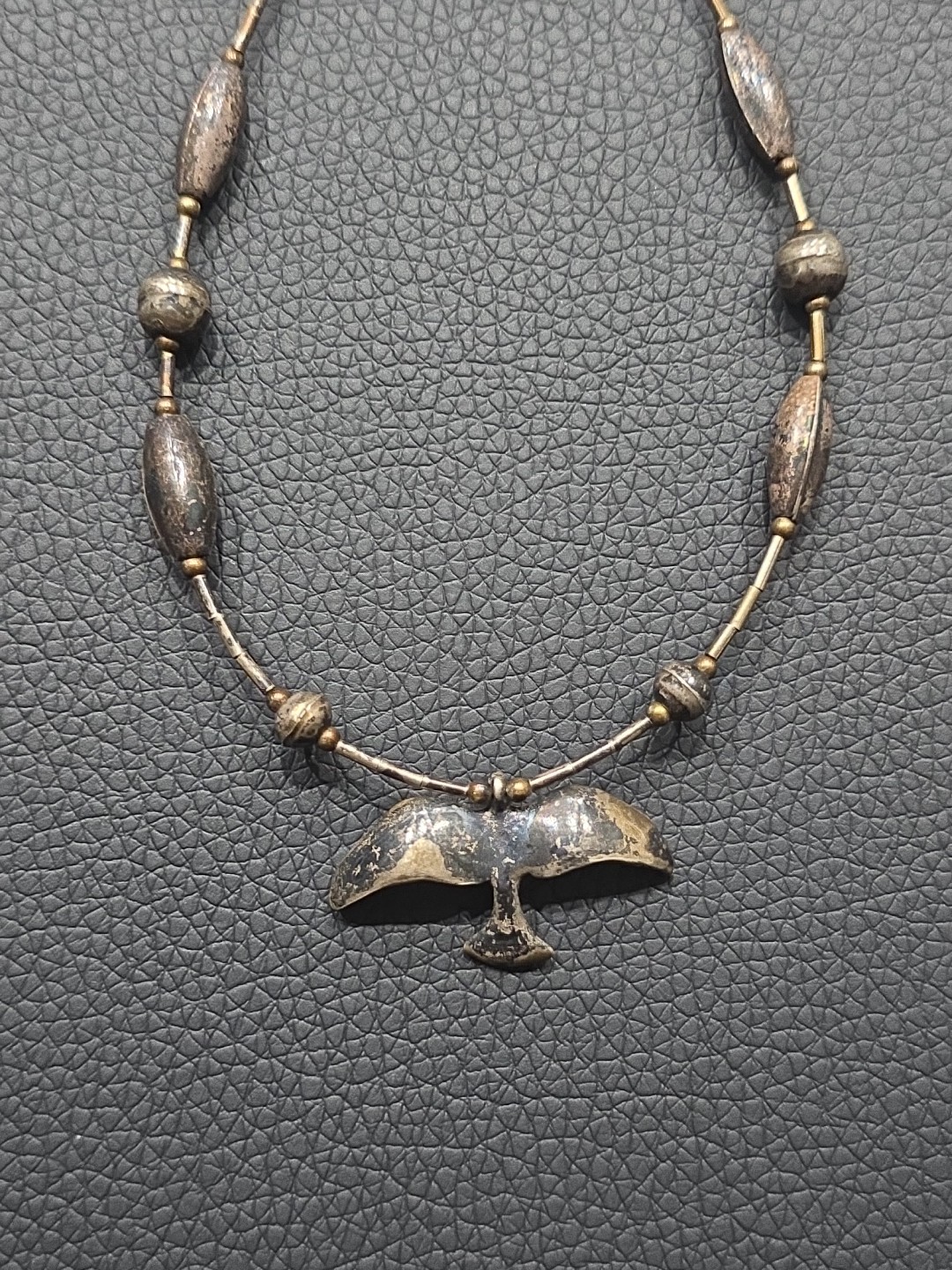 Native American NAVAJO Sterling Flying Hawk Bird Station Pendant Necklace 22″