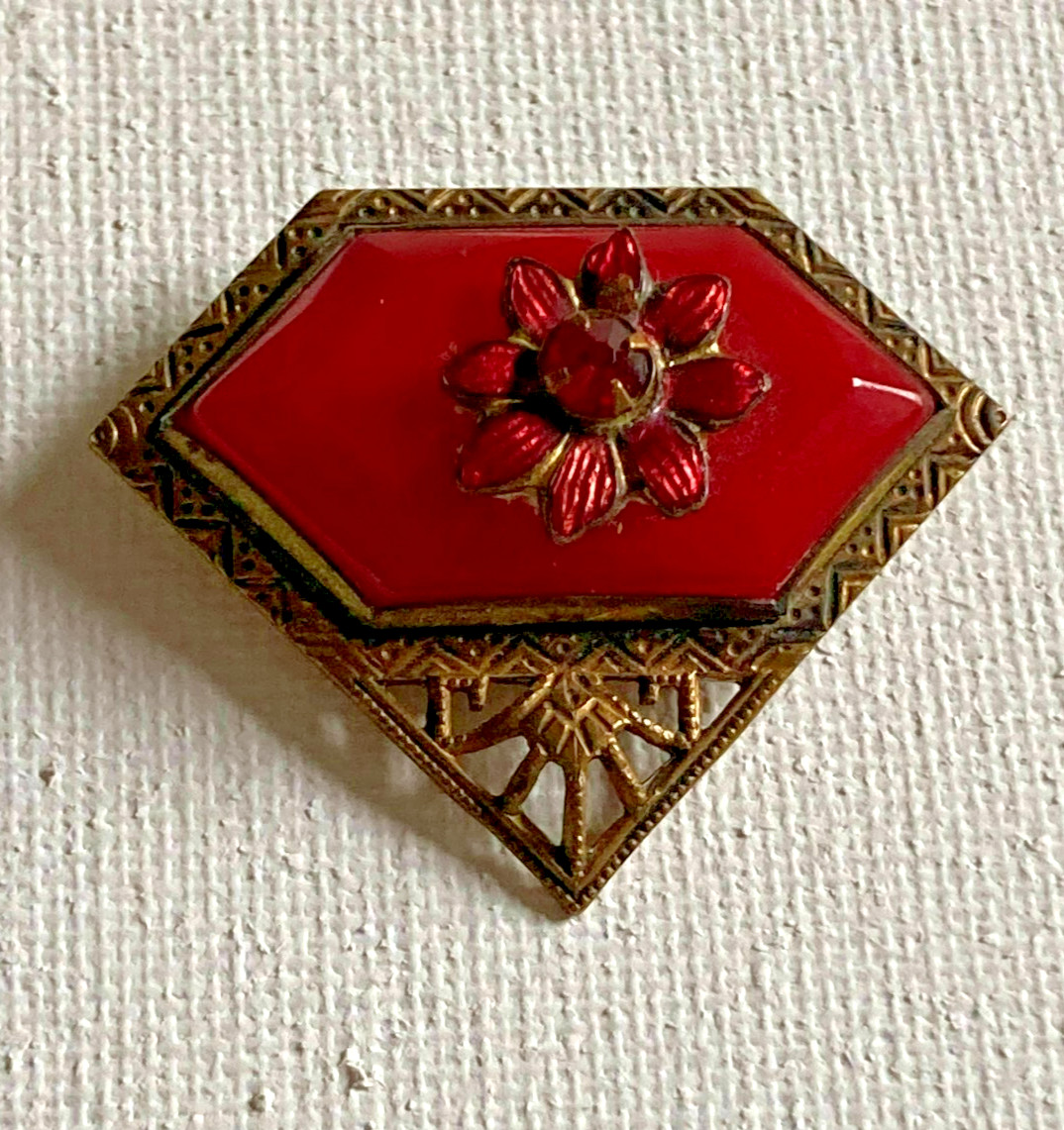 Pin Antique Red Stone Shape with Floral Accent Acrylic, Enamel and Rhinestone1.2