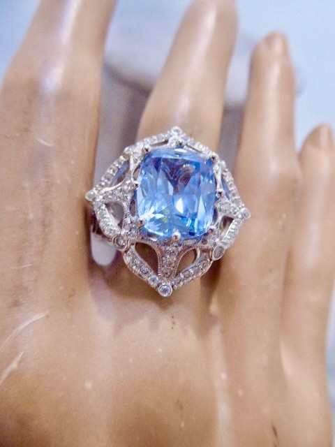 NEW 7CARAT SKY BLUE MINED CUSHION CUT TOPAZ & CZ STERLING RING SIZE 8 RING