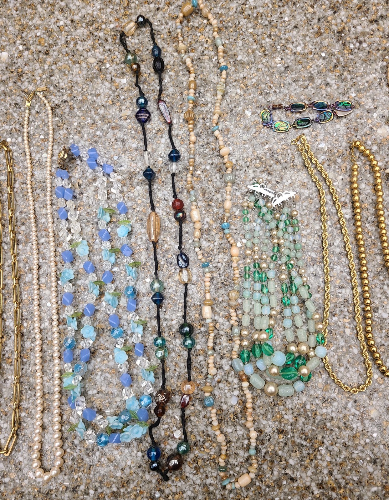 Vintage Costume Jewelry Lot Necklace Bracelet Earring Beaded Glass Pearl Gold Cl