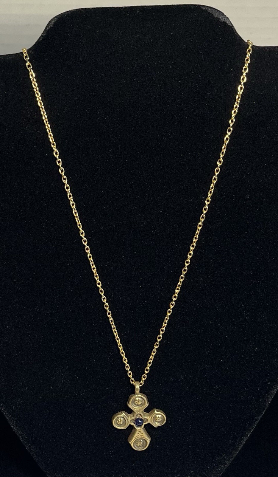 Vintage CROSS Alva Studios Museum Religious Pendant Gold Tone 24″ Necklace