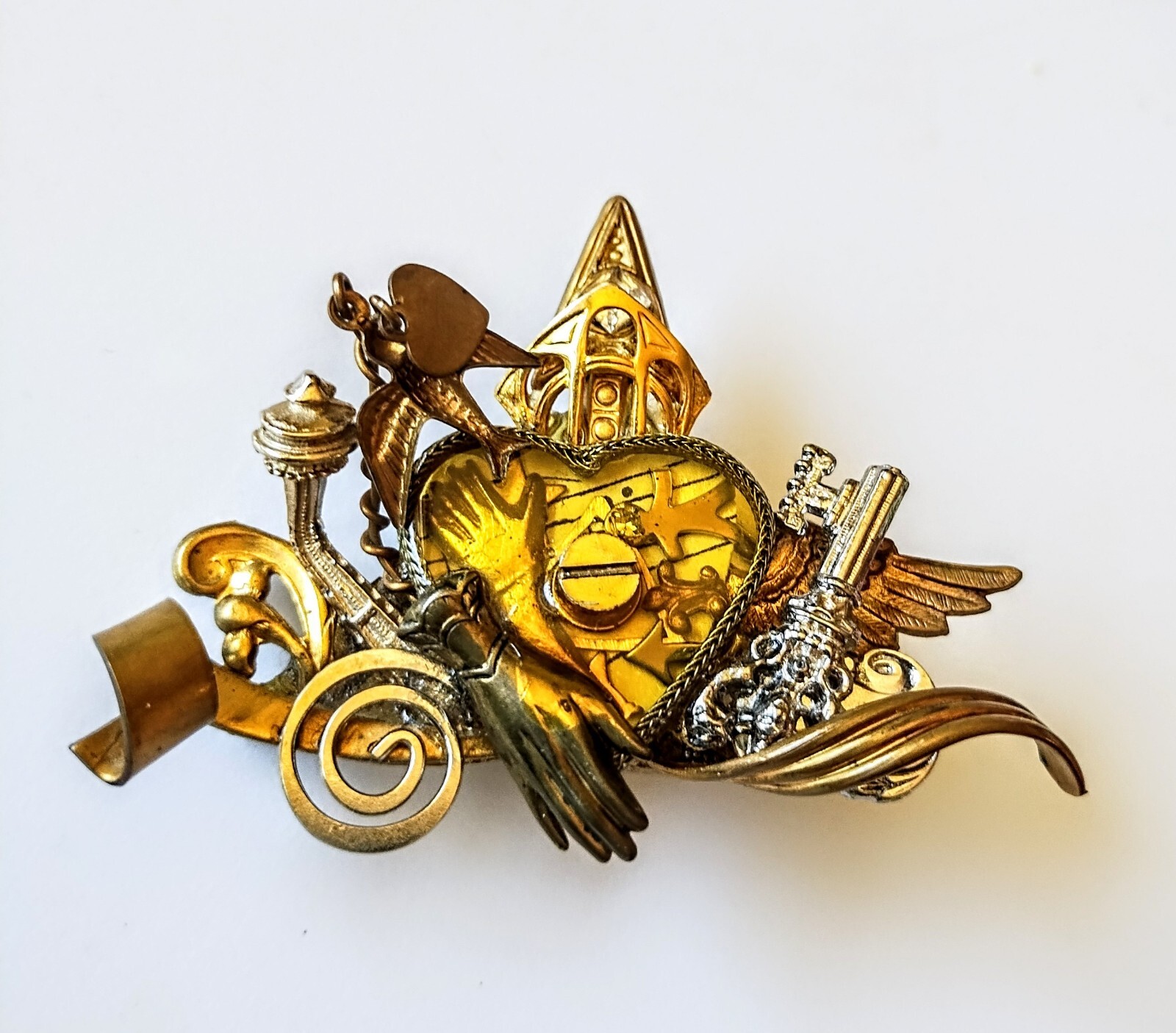 1980s Maximal Art John Wind Heart Brooch w/ Hand, Key & Charms