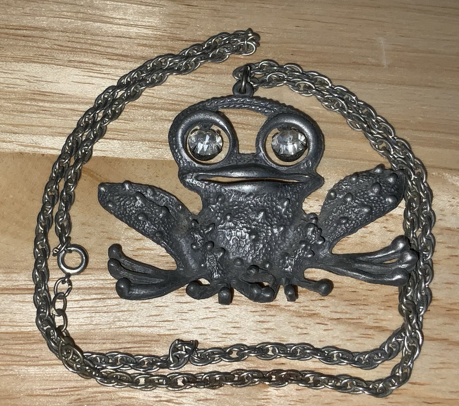 Vintage, Gray Metal Frog Pendant W/ White Rhinestones Articulate Eyes, Necklace