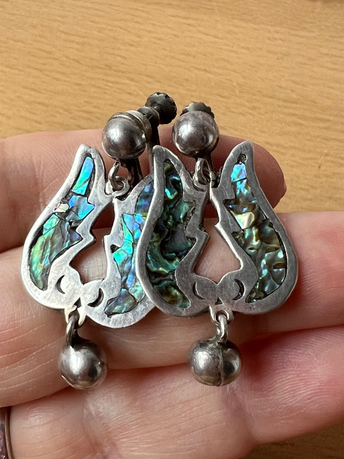 VINTAGE TAXCO MEXICO TULIP DESIGN ABALONE SCREW BACK EARRINGS 925 STERLING SLVER