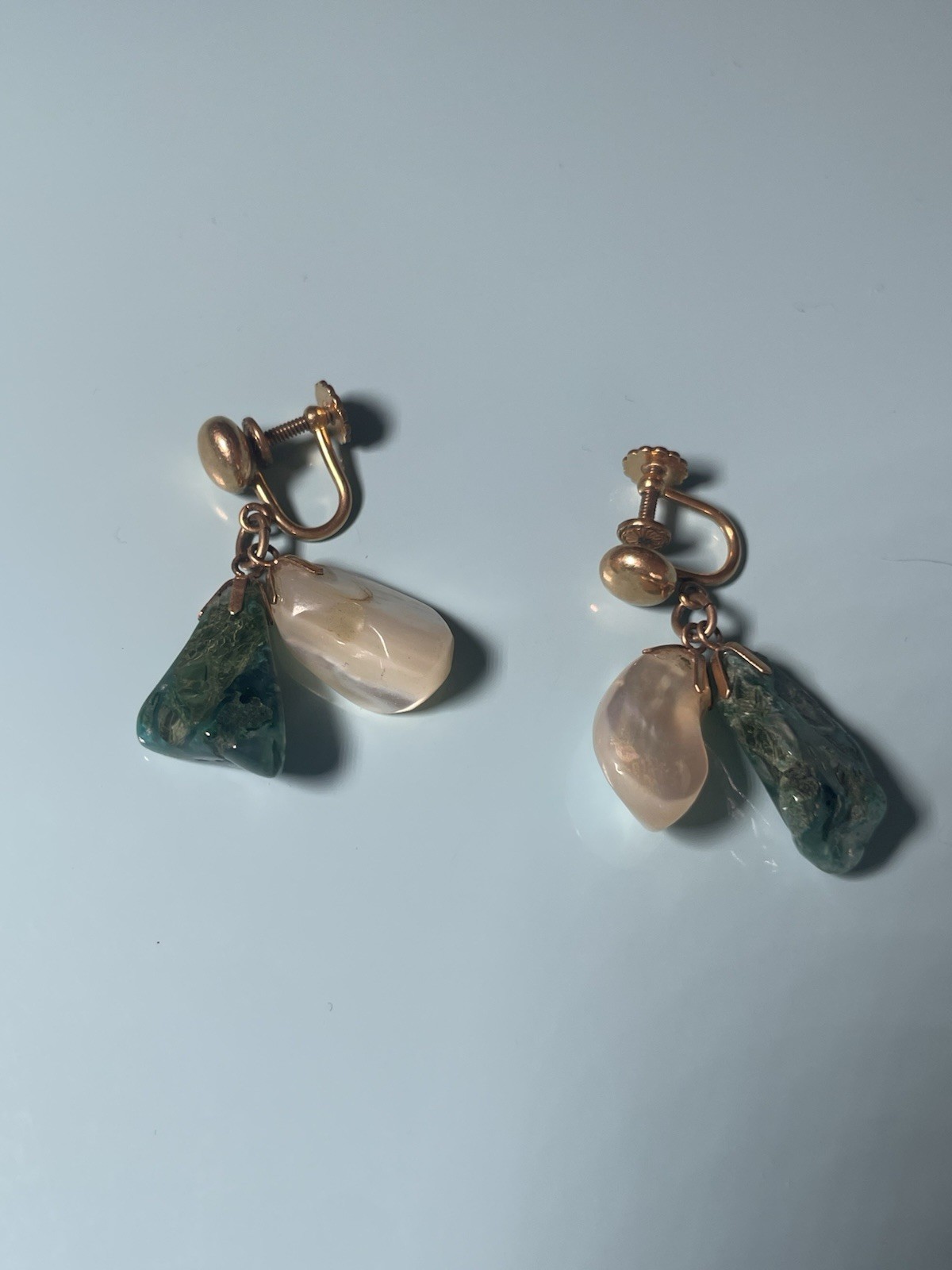 Vintage 1/20 12K GF Screw Back Earrings Baroque Pearl Green Stone Dangle Earring