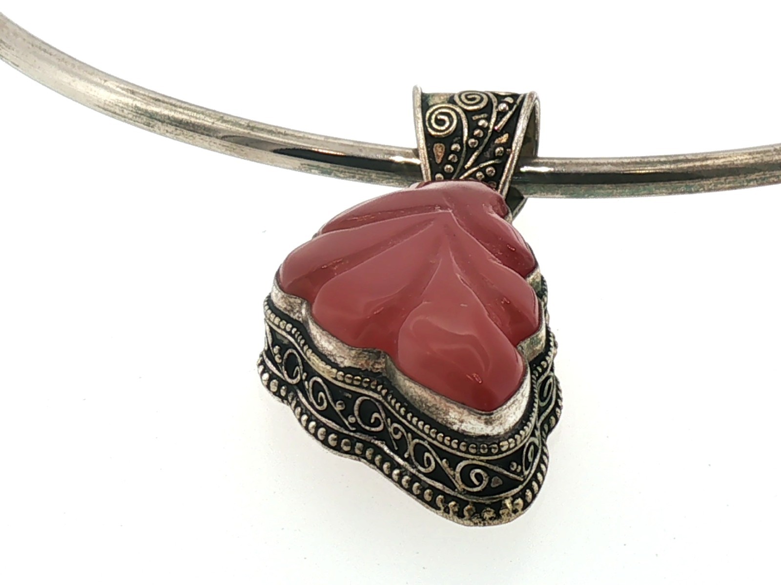 Vintage Sterling Silver Necklace Carved Carnelian Leaf Pendant Ornate Bail