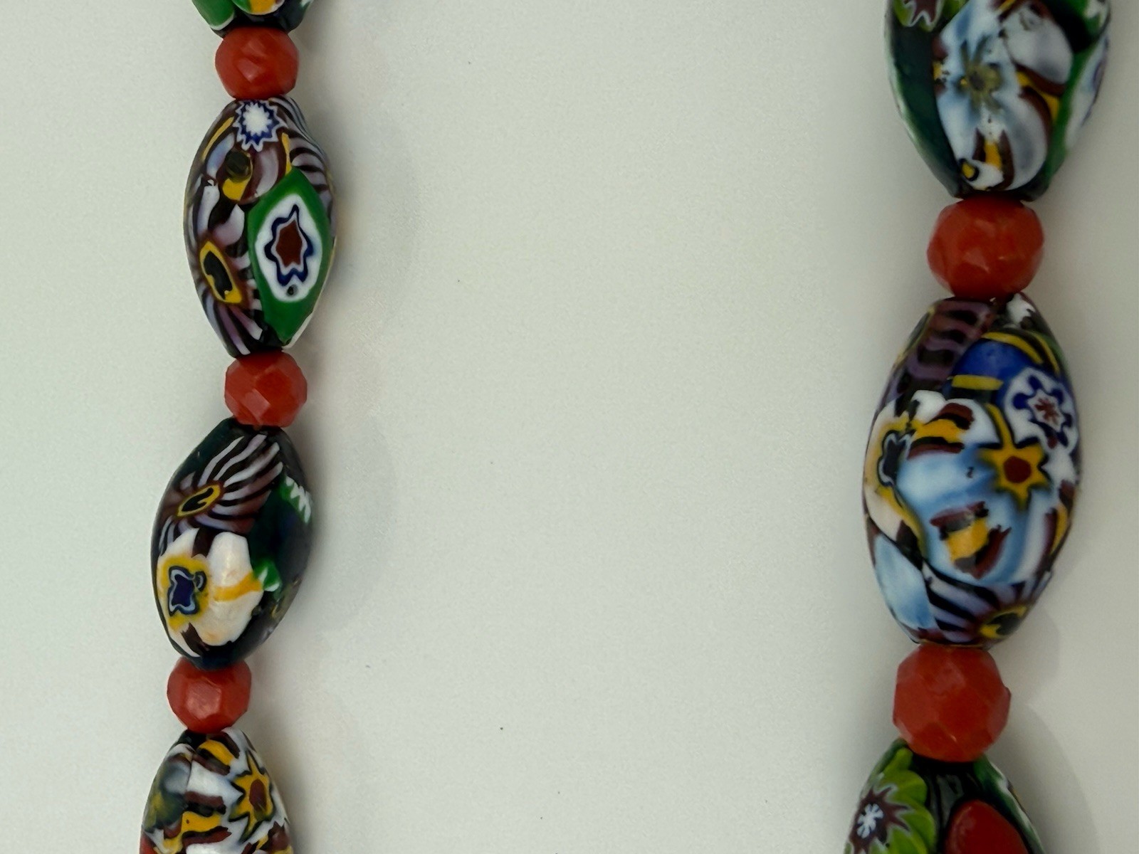 Venetian Millefiori Glass Graduated Bead Necklace Multicolor Oval Beaded 19” VTG