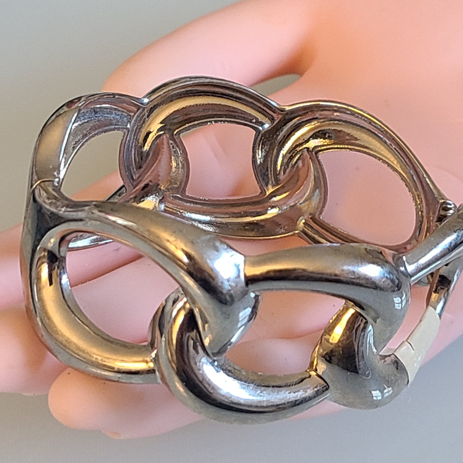 Chunky Silver Tone Polished Linked Statement Bangle Bracelet 1″ Wide Hinged