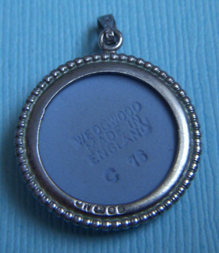 Vintage England Wedgwood woman sterling charm