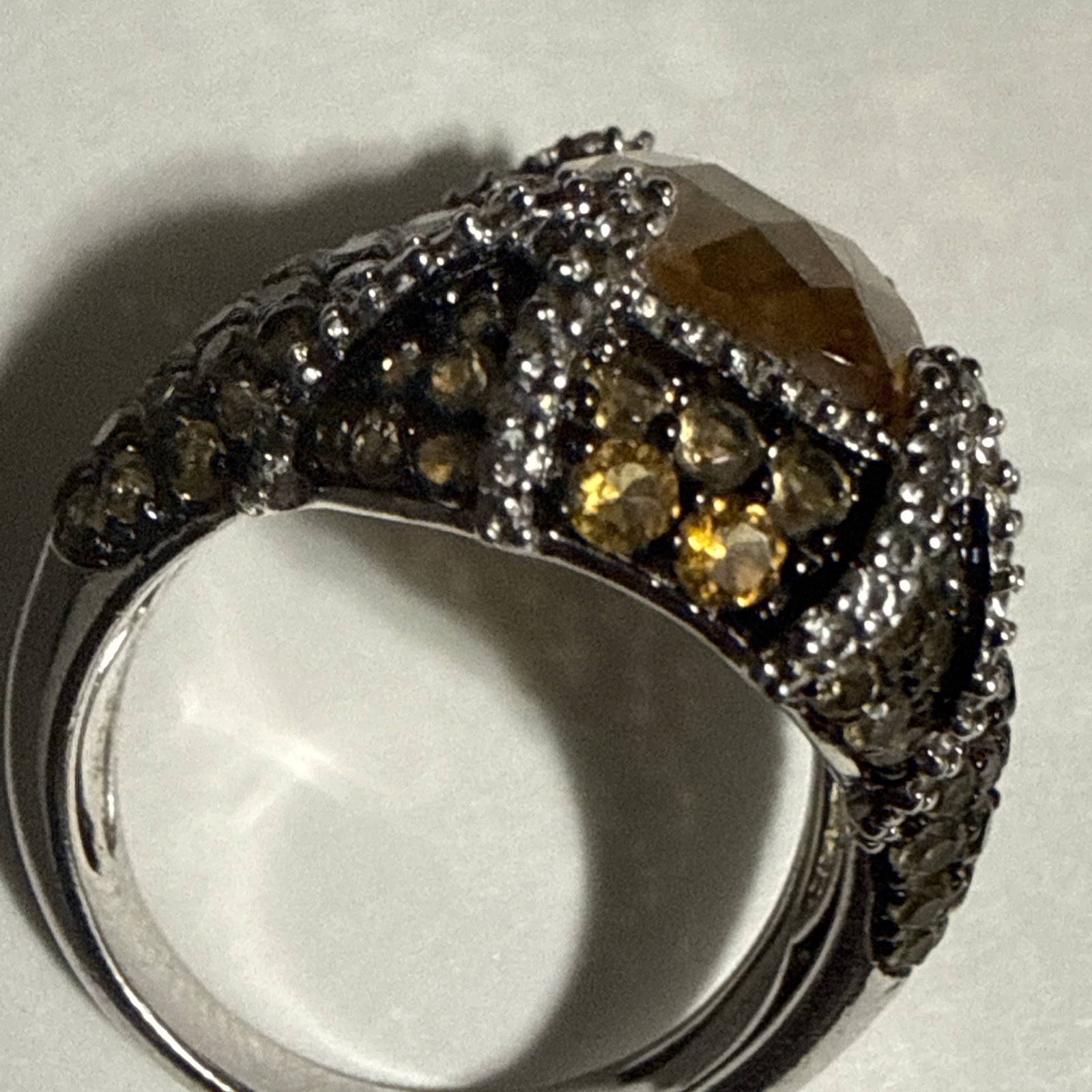 Fabulous 925 Silver Ring Size 7 Ring Beautiful faceted Citrine Stone w/ CZ 7.5g
