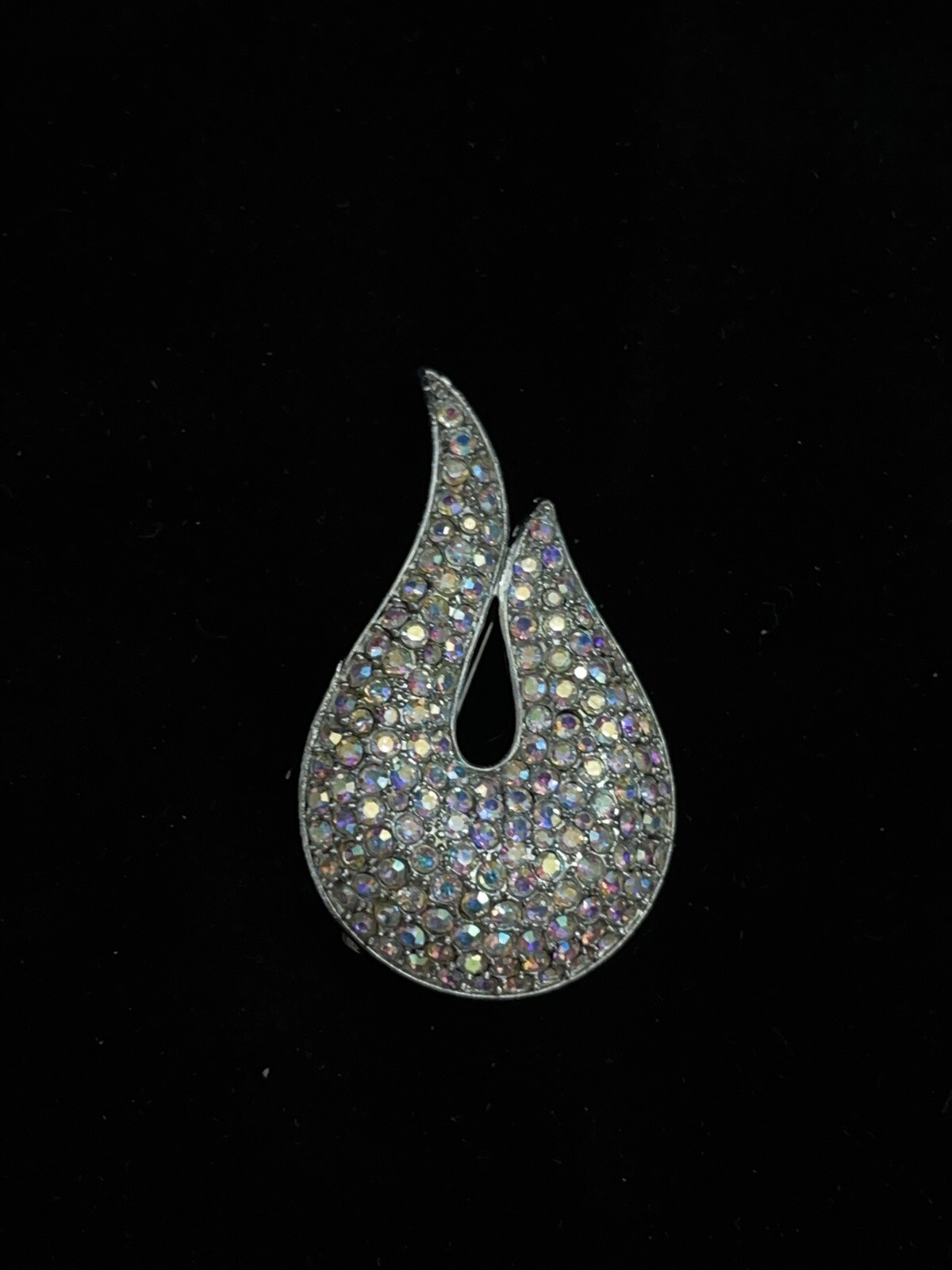 Vintage Leaf Brooch Wave Crystal Stones Silver Tone Metal