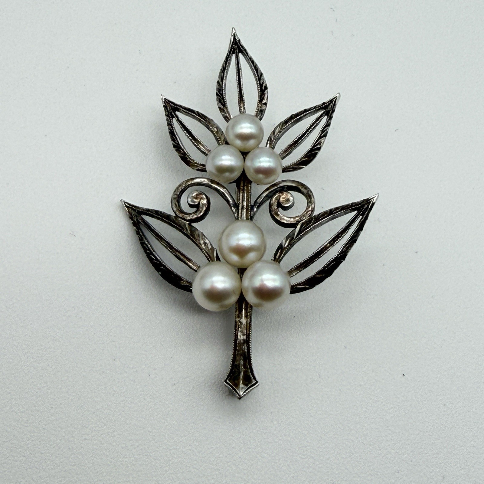 Vintage Mikimoto Sterling Silver Pearl Brooch & Earrings Set – Original Box – M