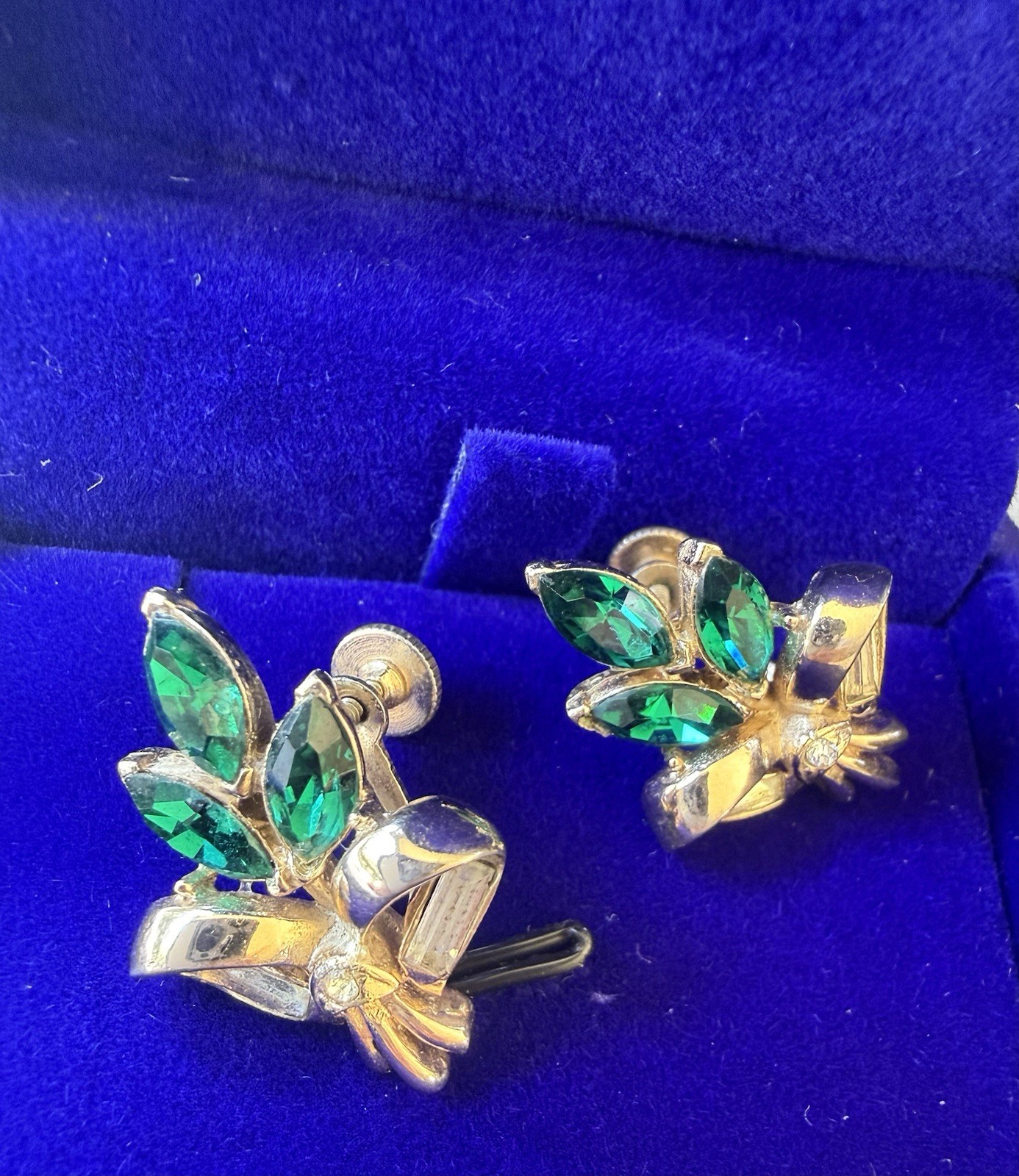 Vintage Coro emerald marquise rhinestone tension based clip-on earrings