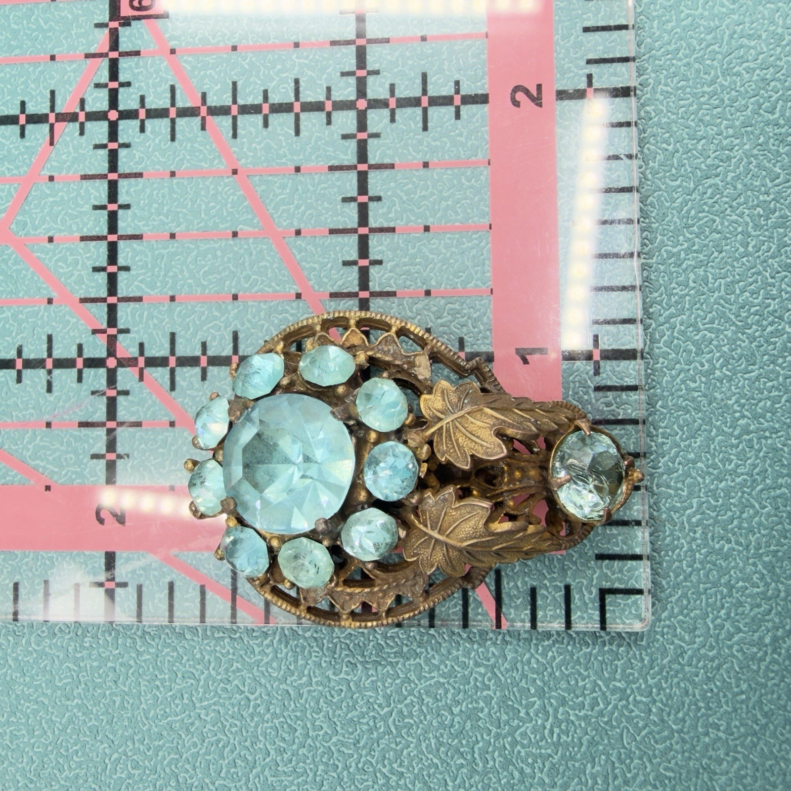 ANTIQUE Edwardian Victorian Filigree Aqua Blue CZECH GLASS Dress Clip Brooch Pin