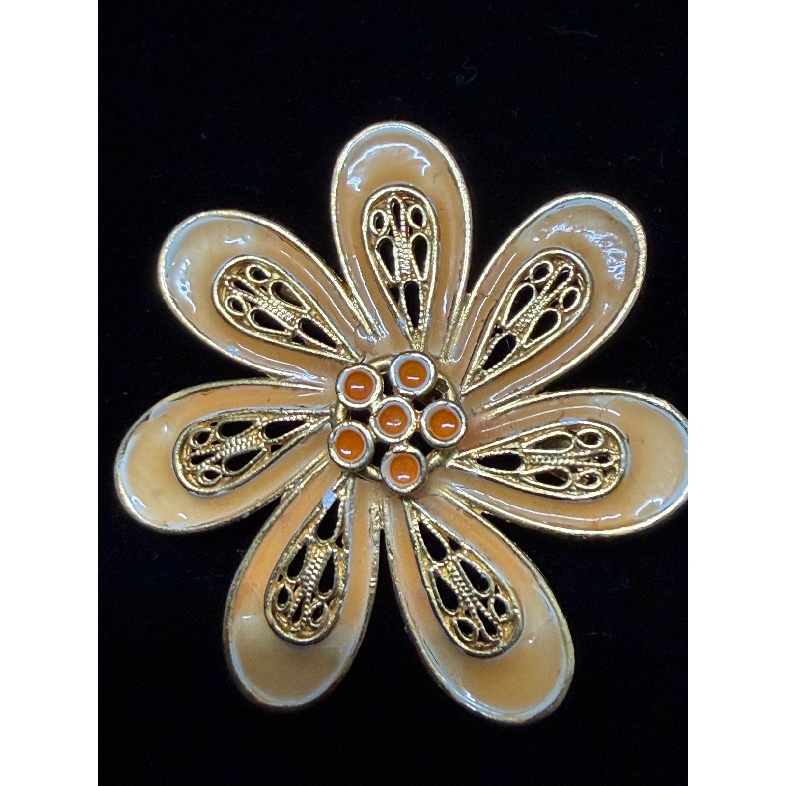 Vintage Gold Tone Peach Enamel Flower Brooch Orange Center Filigree Daisy Pin