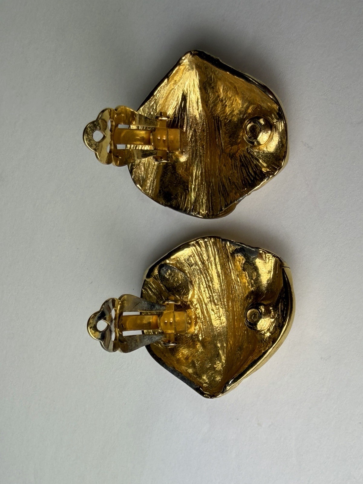 Vintage Gay Boyer Gold Tone Shell Clip Earrings Circa 1980’s Made in USA