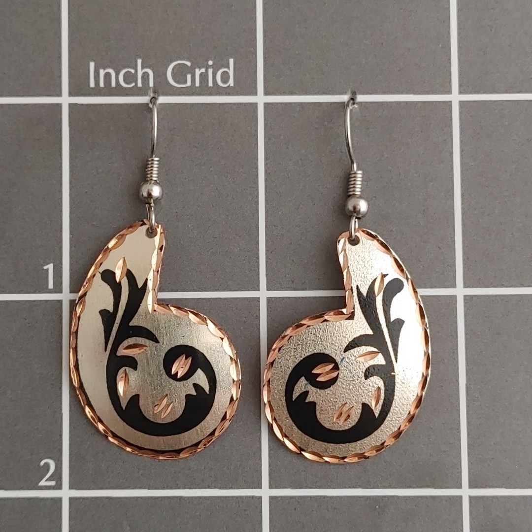 Vintage Aluminum Engraved Earrings Silver Copper Tone Black Scroll Design 1.8”