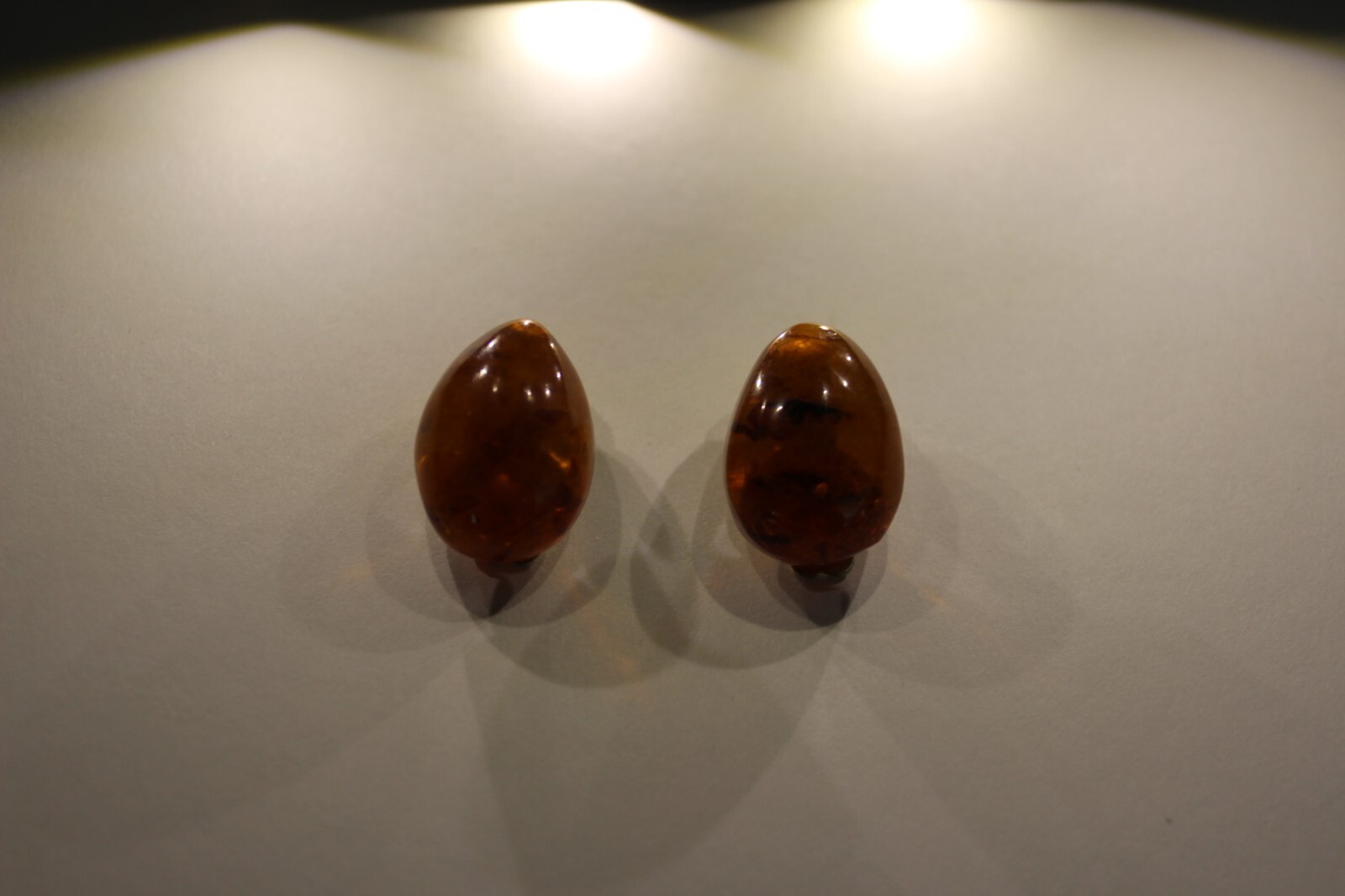 Vintage Gold Tone Amber Tear Drop Clip On Earrings 3/4 x 1/2 x 3/8 Inches Each
