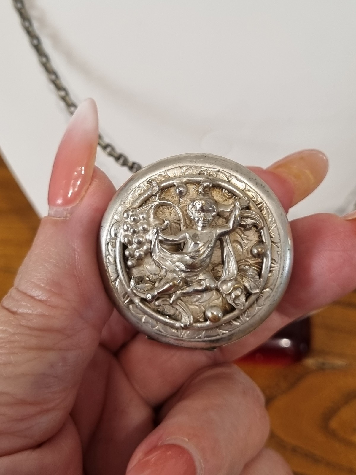 Antique White Metal High Relief Victorian Edwardian Locket Chain See Video FHS