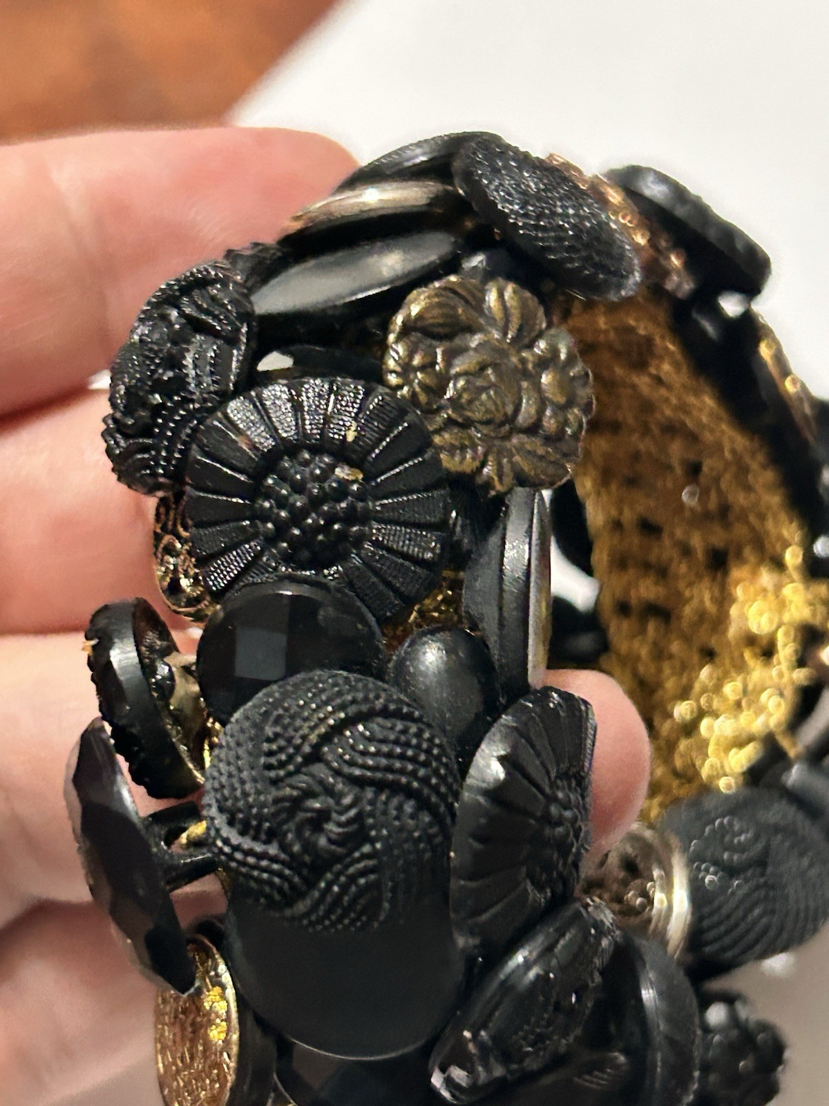 VTG 70s Mid-Century Buttons Treasure Bracelet Crochet Black/Gold Victorian Style