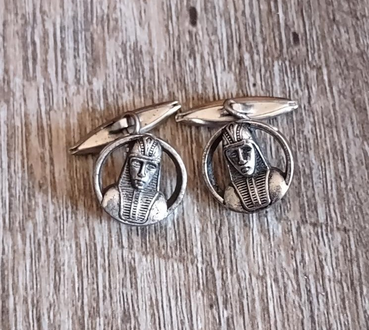 Vintage Silver-Colored Metal EGYPTIAN PHAROAH CUFFLINKS 5/8″ Diameter