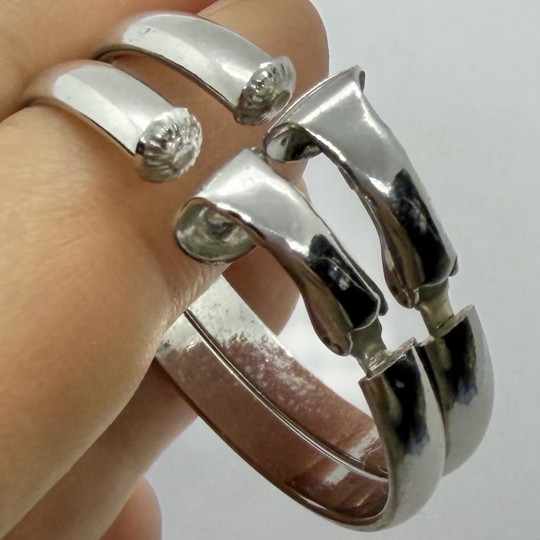 Vtg Large Classic Silvertone Hoop Earrings Clip Full Round Flat Drop Dangle Bold