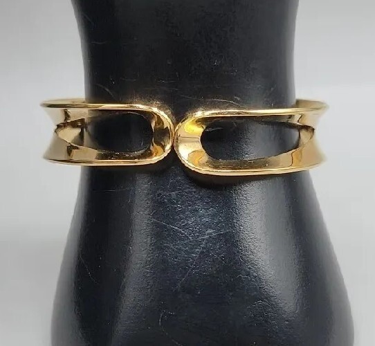 Vintage Crown Trifari Hinged Cuff Bracelet Gold Tone Modern Open Design 1960s